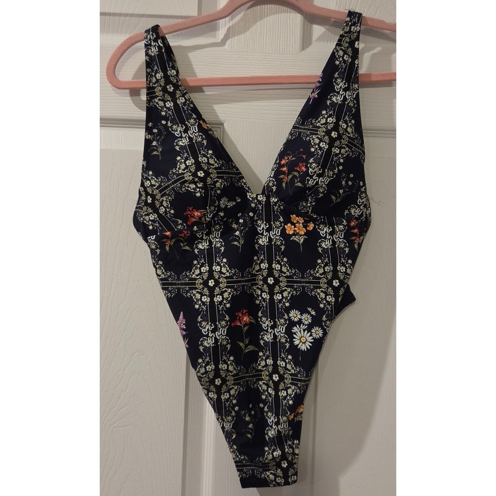 Agua Bendita x Target Dainty Floral Tile Cheeky One-Piece Swimsuit Small